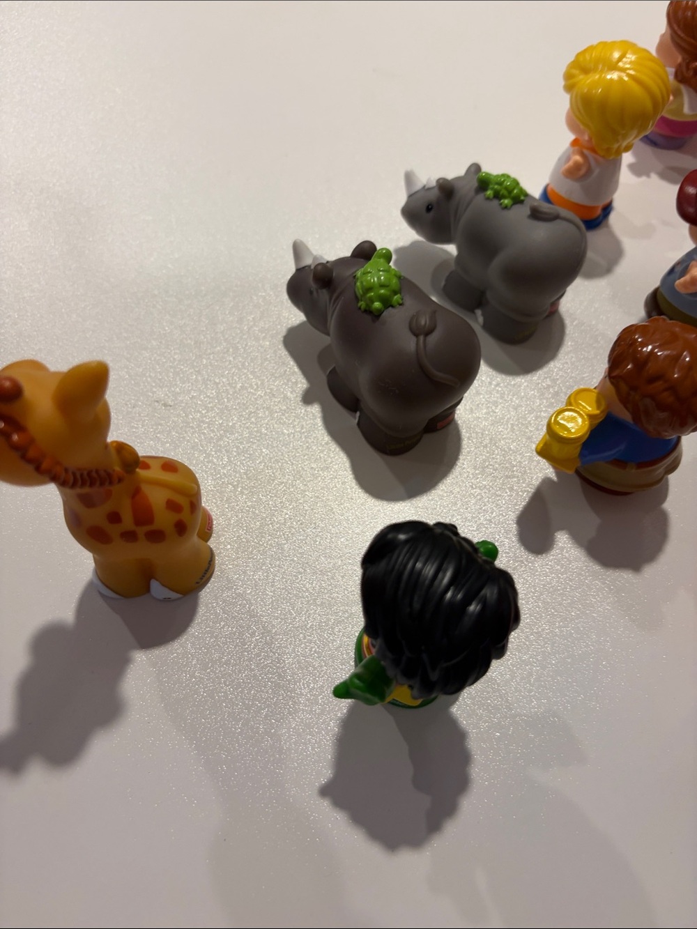 Fisher-Price Little People figures and vehicles lot - Picture 10 of 13